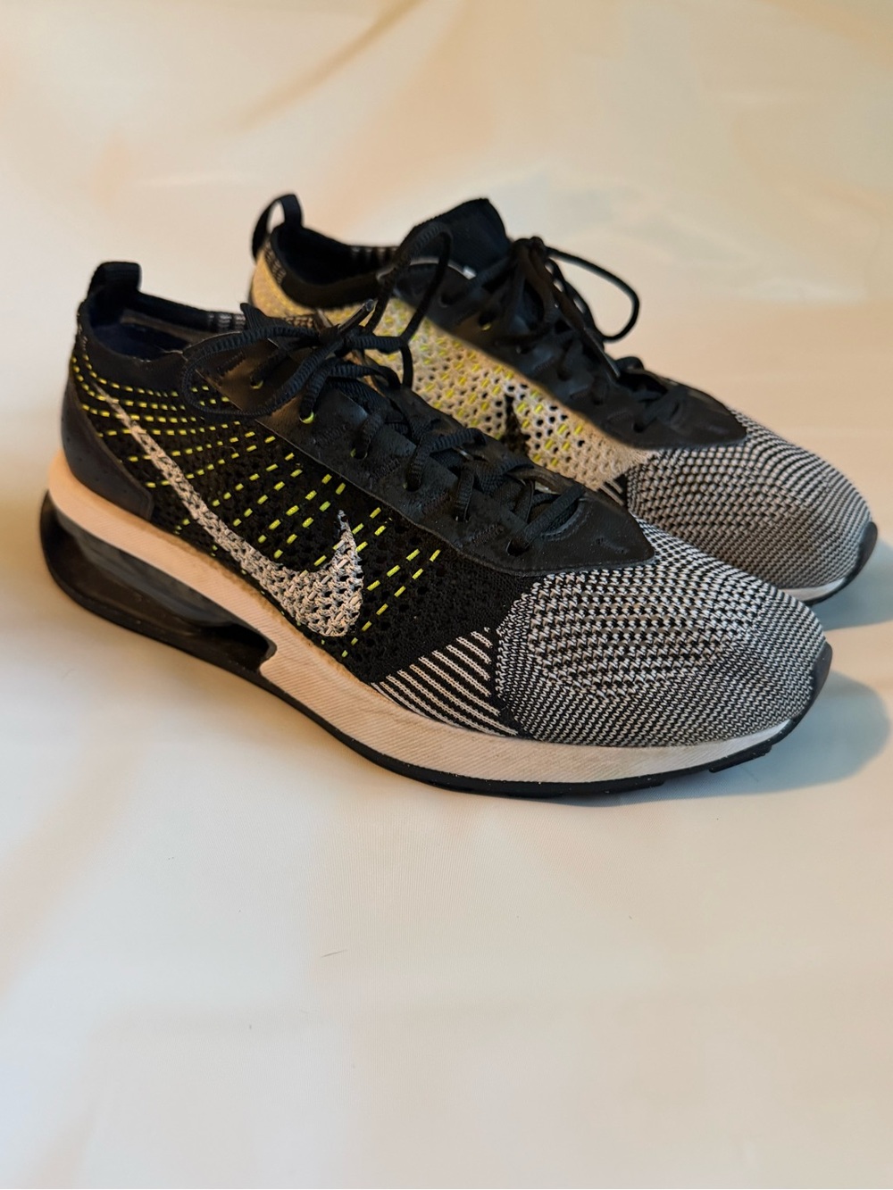 Nike Flyknit Trainer Sneakers - Black, White & Neon Yellow